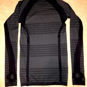 Lululemon 6 About That Base Long Sleeve